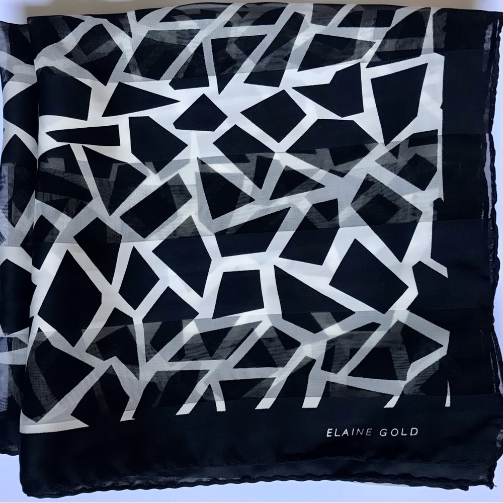 ELAINE GOLD Vintage 90s Era Bold Geometric Shawl Wrap Giraffe Print Silk Scarf